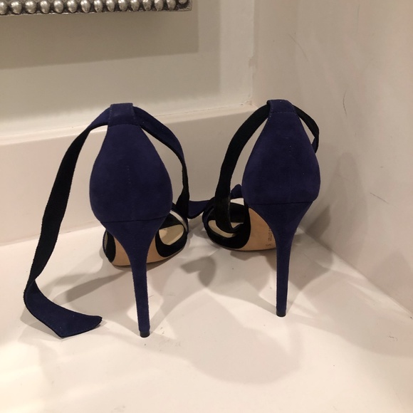 Alexandre Birman Clarita Suede Tie Bow Heels - Picture 5 of 6